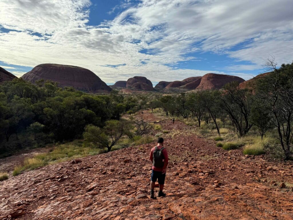 Sentier de randonnée à Kata Tjuta